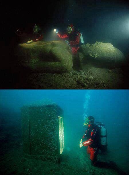 Lost Egyptian City Of Heracleion30 Feet Under The Surface Of The