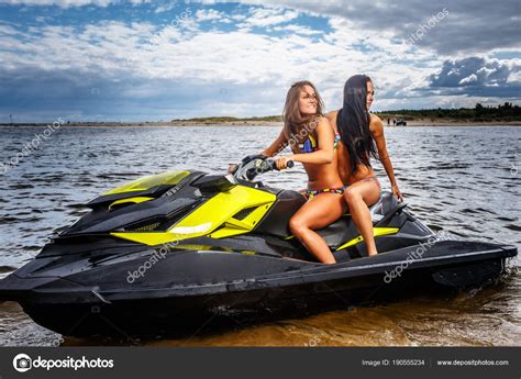 Jet Ski Girls