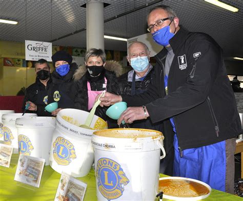 Ch Tillon Sur Seine Une Ann E Record Pour La Soupe Des Chefs Du Lions Club