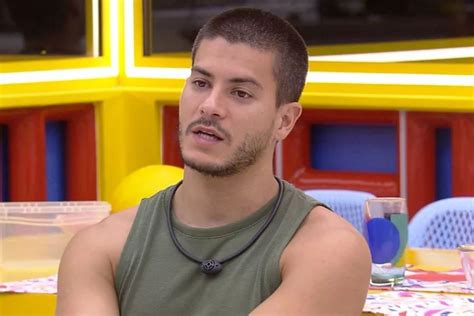 Bbb Arthur Aguiar Cogita Repescagem E D Dica Para Boninho