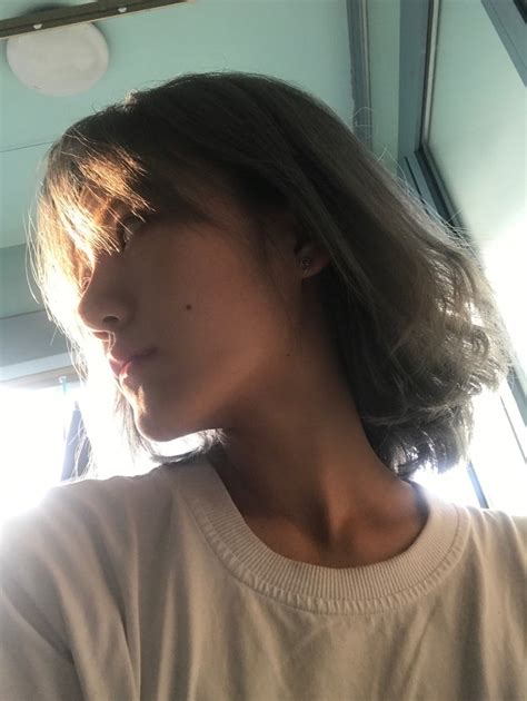 Th T L C Nh Hot Girl Trung Qu C V I V P V A Xinh V A P Trai