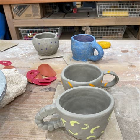 Hand Building Ceramics Workshop: Mug Seattle | Gifts | ClassBento