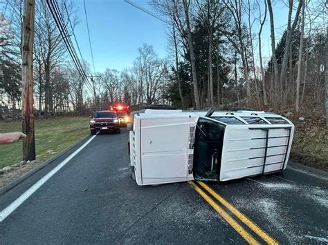 Brookfield Firefighters Extricate Pair From Rollover Crash Brookfield