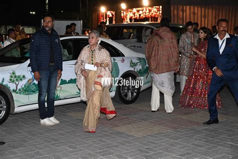 Photos Amitabh Abhishek Aishwarya Rai Return From Anant Radhika S