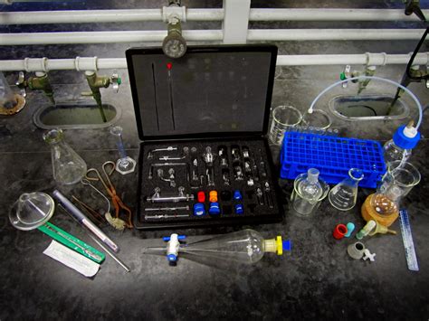 Organic Chemistry Lab Equipment by Astridyl on DeviantArt