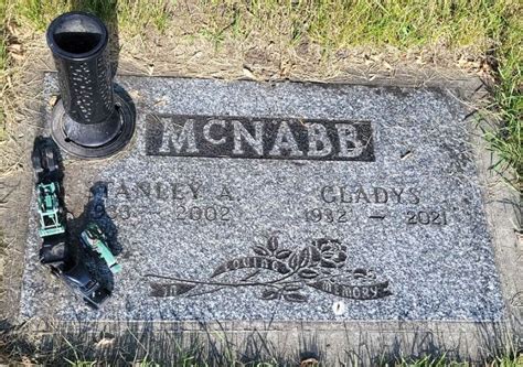 Gloria Viola McNabb 1932 2021 Find A Grave Memorial