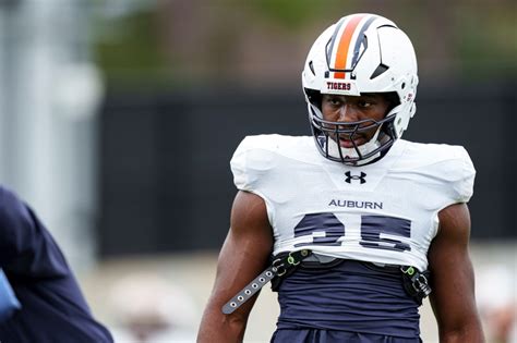 Football: Photos from Auburn’s first practice of bowl season