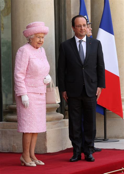 Les Tenues Remarquees Delizabeth Ii Pour Lanniversaire Du Debarquement