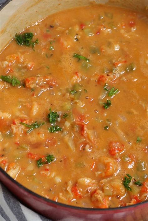 Authentic Cajun Crawfish Etouffee Recipe | Besto Blog