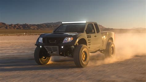 Nissan Frontier Desert Runner V 8 Race Truck Storms L A Auto Show