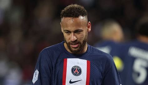 Ligue 1 Kylian Mbappé rettet PSG gegen Racing Straßburg Neymar