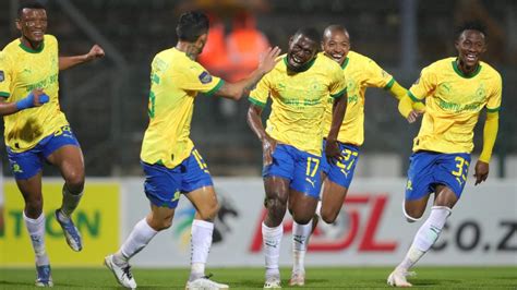 Rulani Mokwena Reacts To Sundowns Breaking Psl Record Farpost