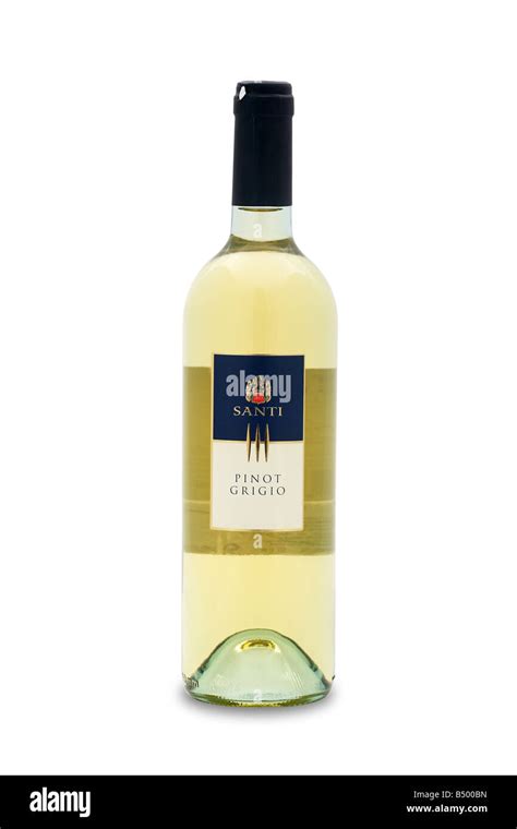 Pinot Grigio Bottle High Resolution Stock Photography And Images Alamy