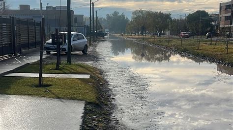 Alertan a vecinos de Rincón de Emilio y otros barrios por la crecida