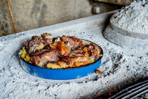 Slobodna Dalmacija Nema fešte bez janjetine Otkrivamo pripremu po