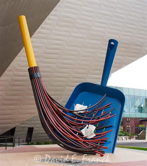 Giant Broom Dustpan 2 Franck Fotos