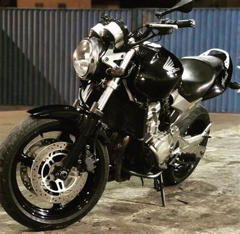 Honda Hornet 900 Honda 919 Artofit