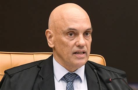 Moraes Mandou Pf Apreender Passaporte Armas E Objetos Acima De R 10