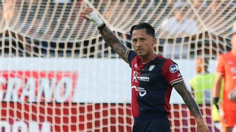 Cuándo juega Gianluca Lapadula el duelo Cagliari vs Bari por la final