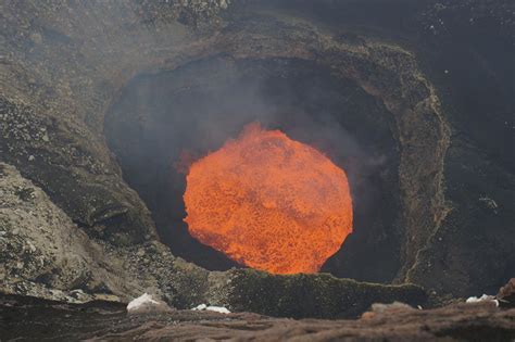 Heli Active Volcano Adventure - Vanuatu Helicopters Reservations