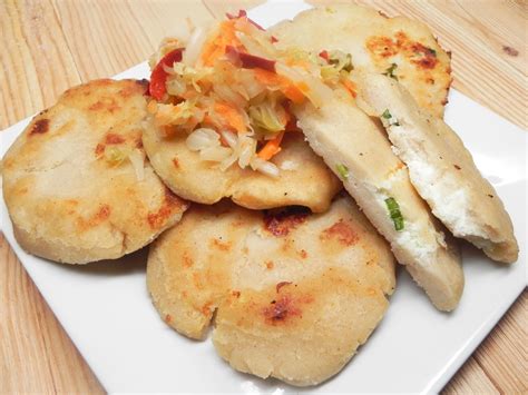 Basic Cheese Pupusas Recipe