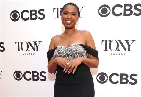 Jennifer Hudson Achieves Egot Status With Victory At The 2022 Tony