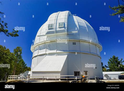 famous mount wilson observatory los angeles stock photo alamy
