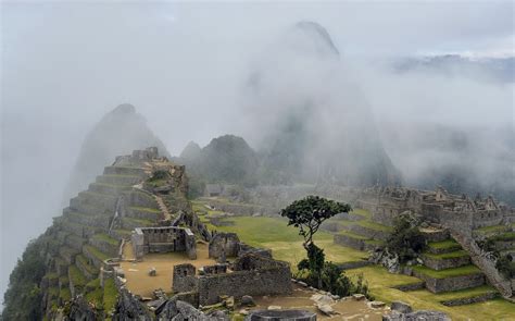 The ‘Shining Path’ Guerrilla Group Emerges Again in Peru – Soldier of ...