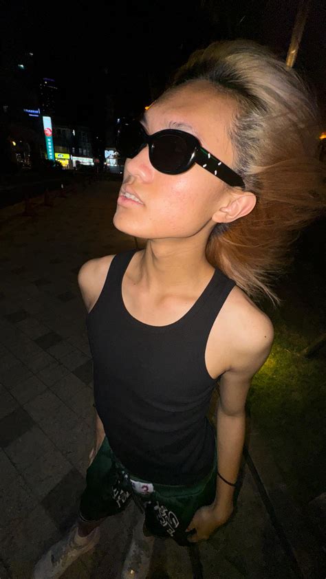 Don’t get caught in camera 📸 #dontgetcaught #不要拍啦妮妮歐齁#fyp #06#