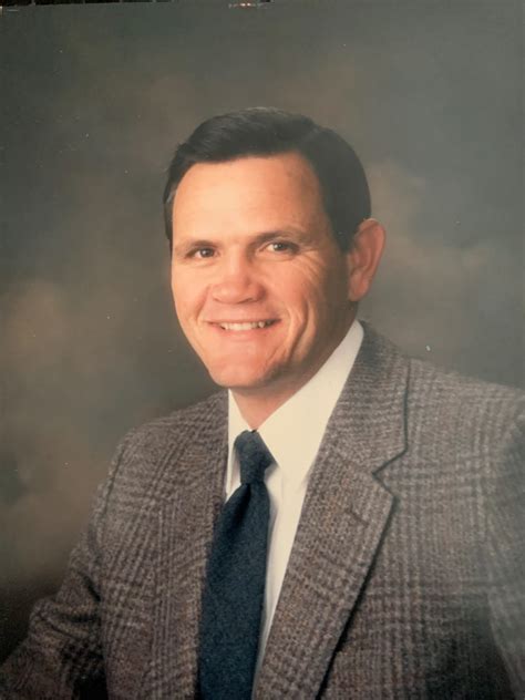 Remembering William Huff Cox | Obituaries | Maryville Memorial Funeral Home
