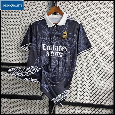 เสื้อกีฬาแขนสั้น ลายทีมฟุตบอล Real Madrid Jersey 23 24 สีดํา Shopee