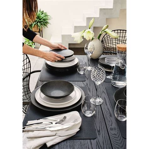 Assiette Creuse VESUVIO Noir 19 Cm Table Passion Ambiance Styles