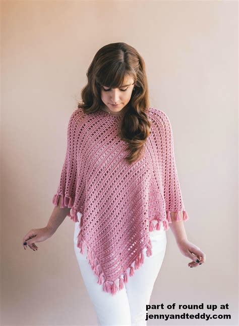 10 Free Easy Crochet Poncho Patterns For Beginner