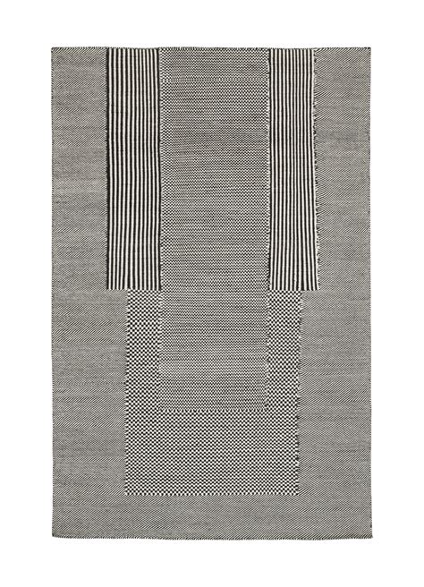 PILE | Rugs | Complements | KARPETA - Masonionline