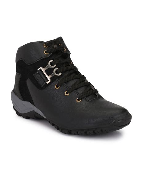 Buy Men's Black Casual Shoes Online in India at Bewakoof