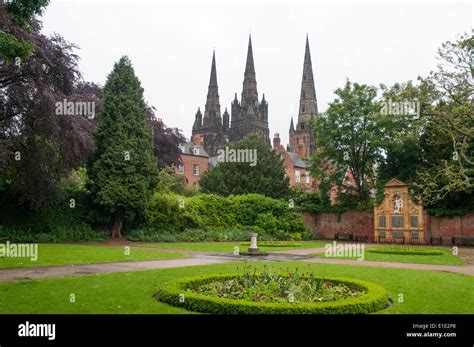 Von Lichfield Fotos Und Bildmaterial In Hoher Aufl Sung Alamy