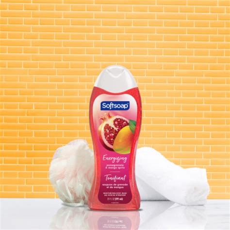 Softsoap Moisturizing Body Wash Juicy Pomegranate And Mango 20 Fl Oz