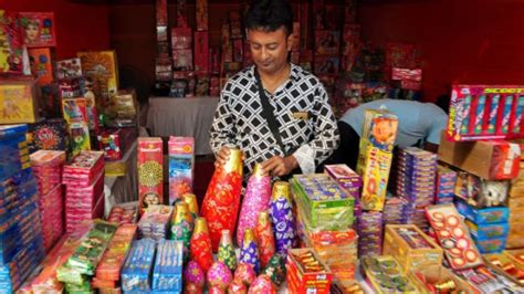 Diwali Only Green Crackers Allowed For 2 Hours From 8 Pm To 10 Pm