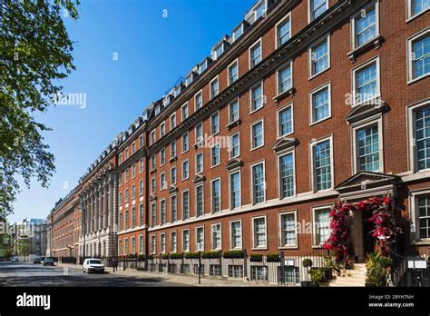 Grosvenor Square London England Hi Res Stock Photography And Images