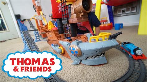 Thomas And Friends Trackmaster Shipwreck Rails Set