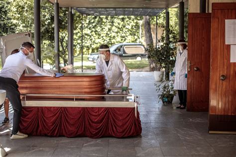 El N Mero De Muertos Diarios Por Covid En Espa A Repunta Hasta Los