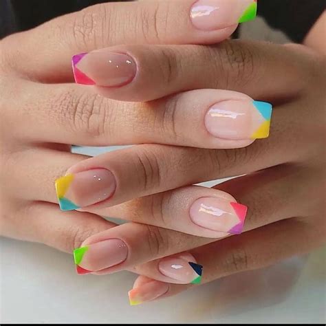 Francesinha Neon Colorida 18 Ideias Para Destacar As Unhas