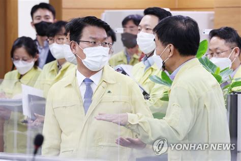 김인중 농식품부 차관 가축전염병 특별방역대책 발표 연합뉴스