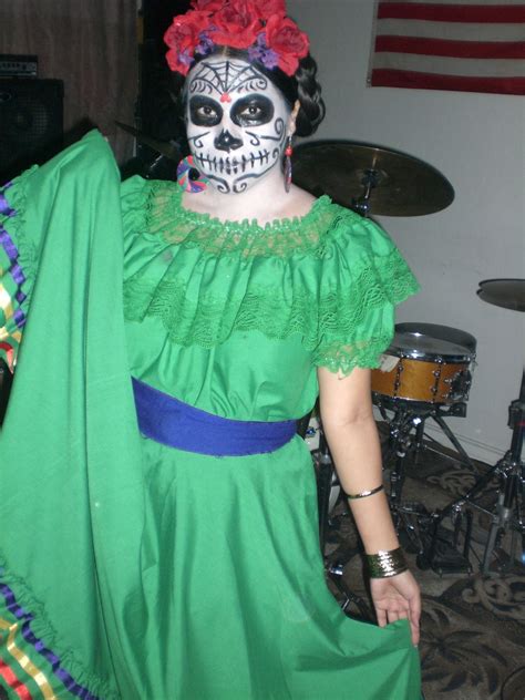 Oh Me! Oh My!: Happy Halloween! Dia de los Muertos Costume!