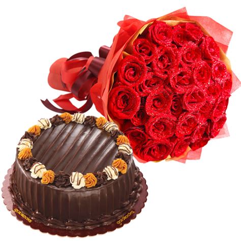 Send 24 Roses With Choco Caramel Cake Goldilocks To Manila Only