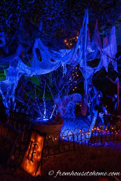 Halloween outdoor lighting ideas 25 spooky ways to light your yard ...