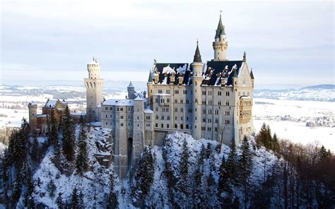 Winter Castle Wallpapers - Top Free Winter Castle Backgrounds ...