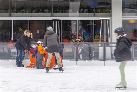 Skating Esplanade Tranquille By Eva Blue Montr Al Flickr