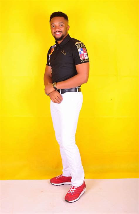 Biography and Professional Background of Ronald Samuels 8