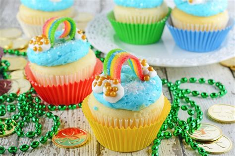 Easy Rainbow Cupcakes Recipe Only 6 Ingredients And 20 Minutes